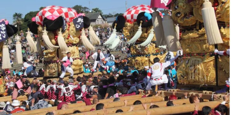 Japan Deputy Mayor Crushed to Death by 3-Tonne Festival Float
